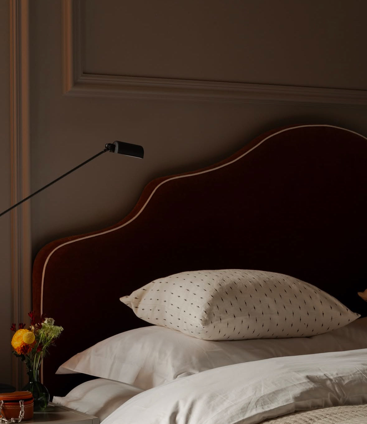 Elegant Curved Upholstered Bed with Luxurious Headboard