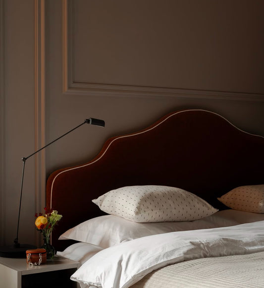 Elegant Curved Upholstered Bed with Luxurious Headboard